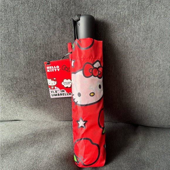 Hello Kitty Umbrella - Picture 2 of 4
